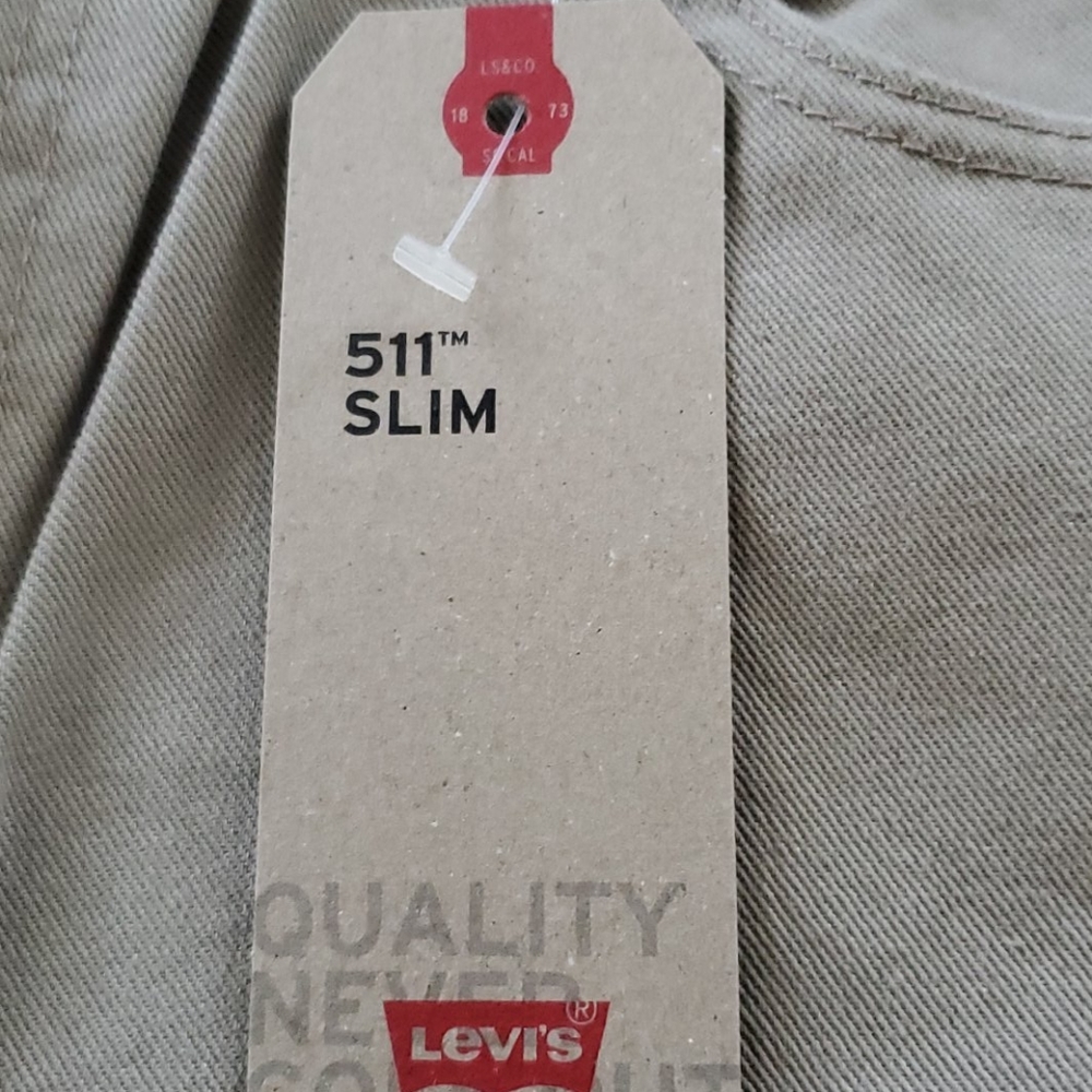 Jeans - Picture 3 of 4